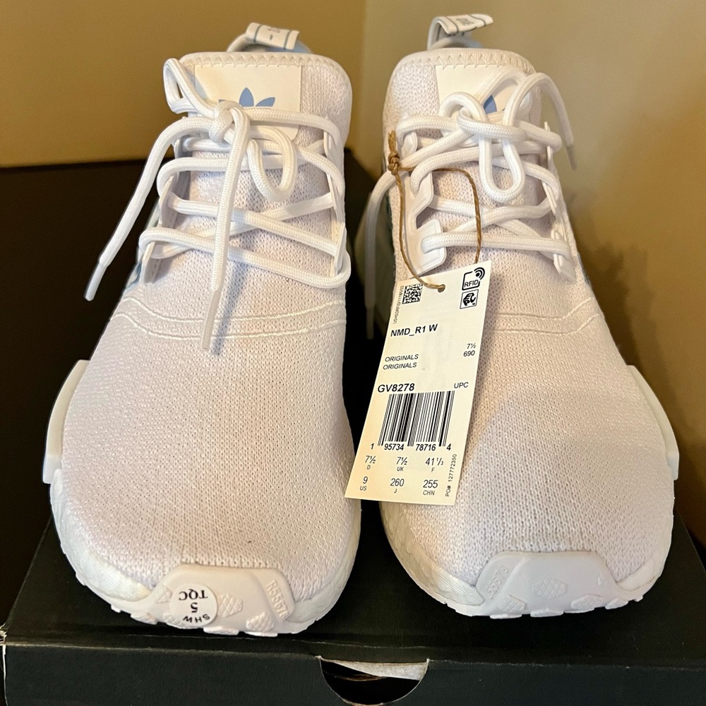 Adidas NMD_R1 Women’s